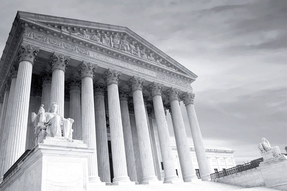 Black and white view of the U.S. Supreme Court exterior