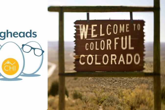 picture of welcome to colorful colorado sign